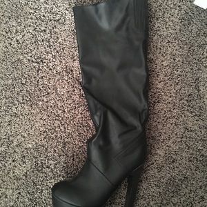 Victoria’s Secret knee high high boots